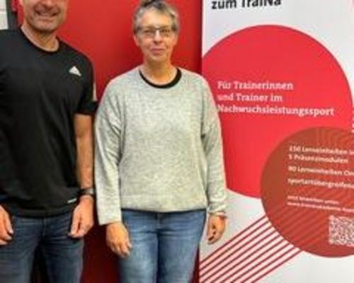 Bundestrainerin der Deafgirls geht Ausbildung an der Trainerakademie Köln des DOSB an