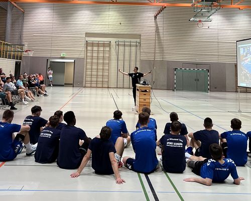 Breitgefächerte Themen bei der Schwäbischen Handballschule in Aalen